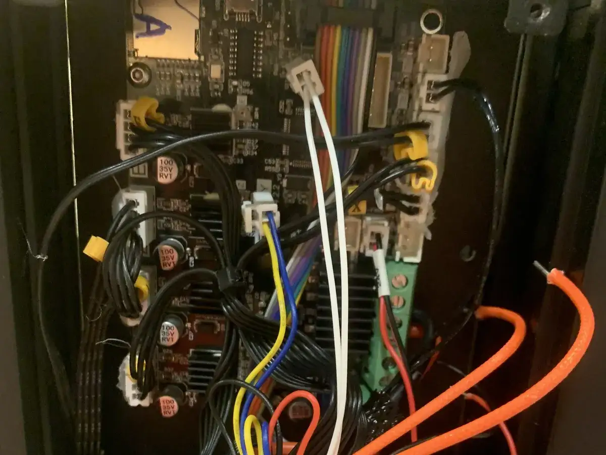 New extruder assembly and wiring calibration