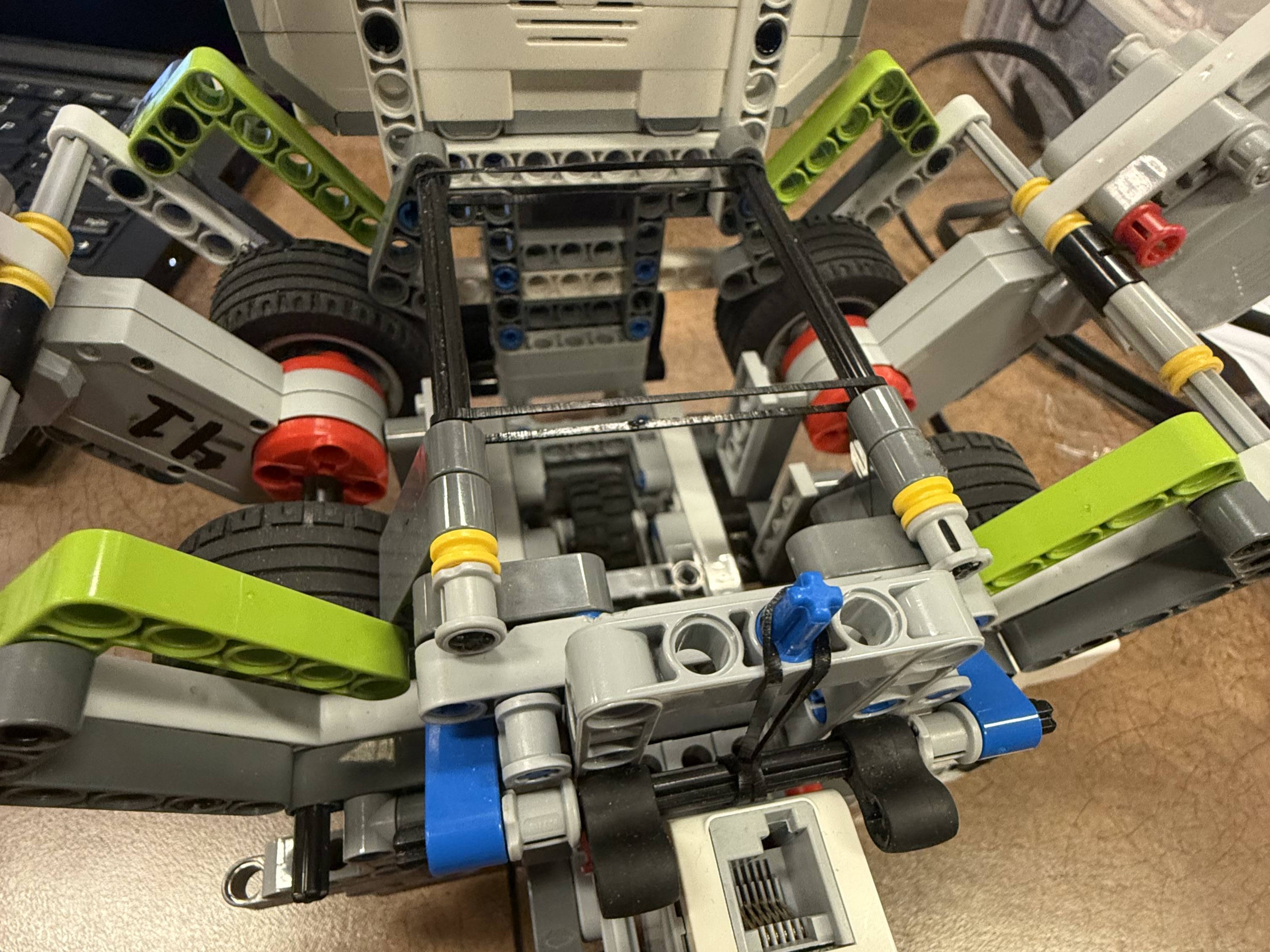 EV3 card dealer robot top view